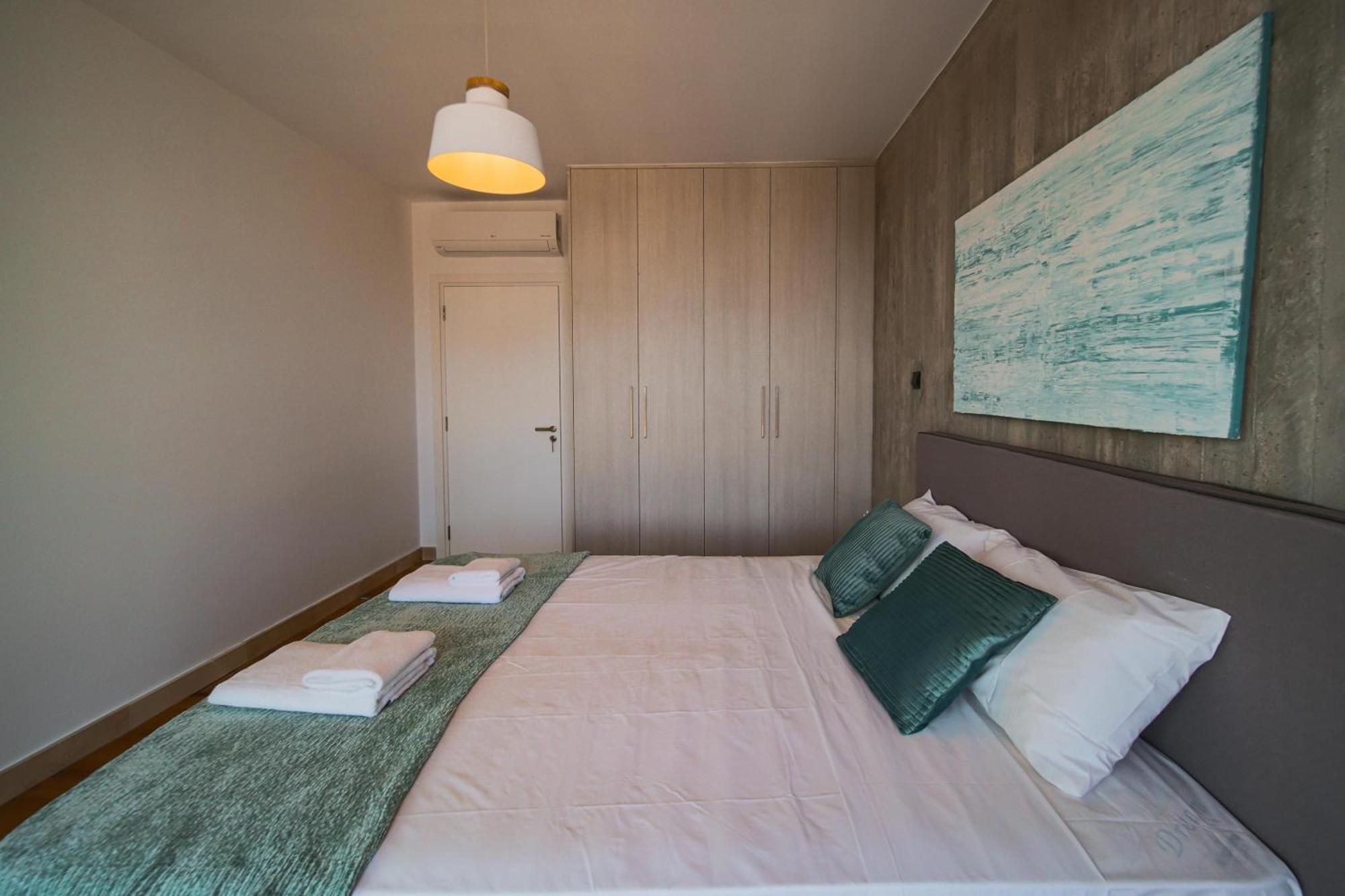 Avenue 102 1 Bed Leilighet Paphos Eksteriør bilde
