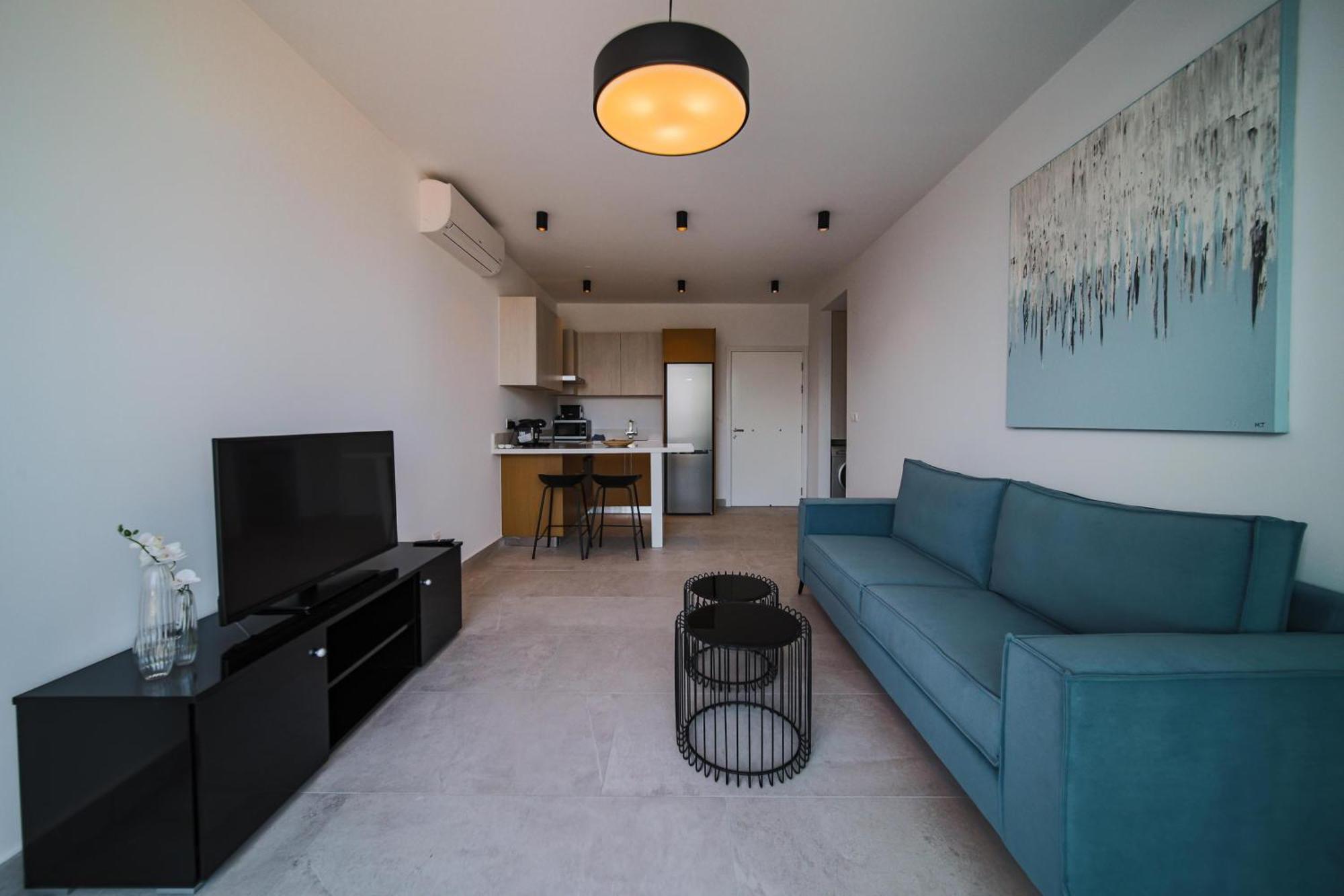 Avenue 102 1 Bed Leilighet Paphos Eksteriør bilde