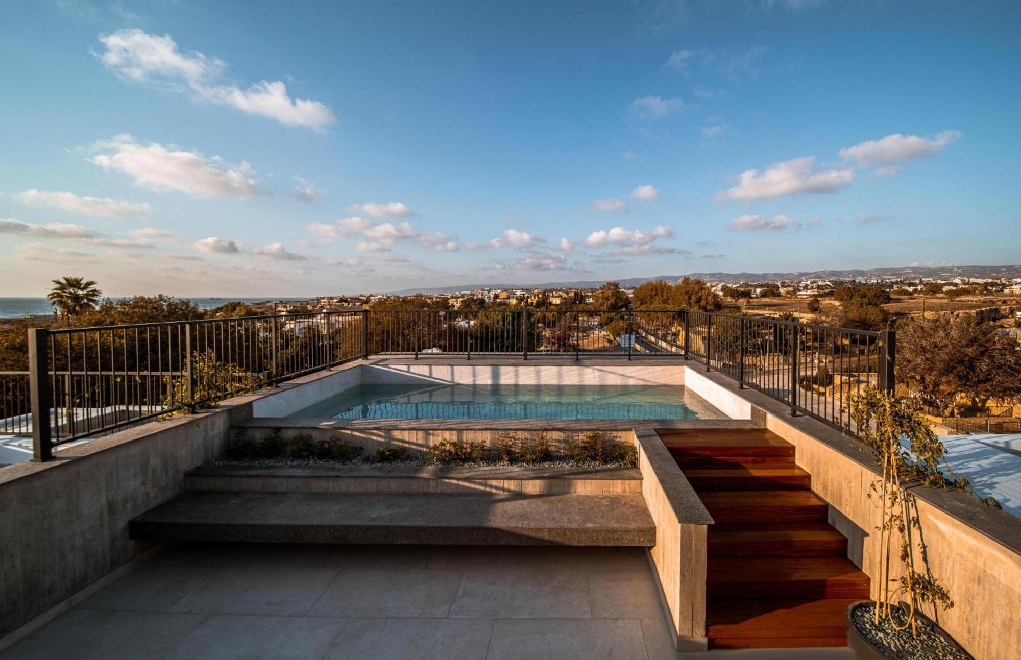 Avenue 102 1 Bed Leilighet Paphos Eksteriør bilde